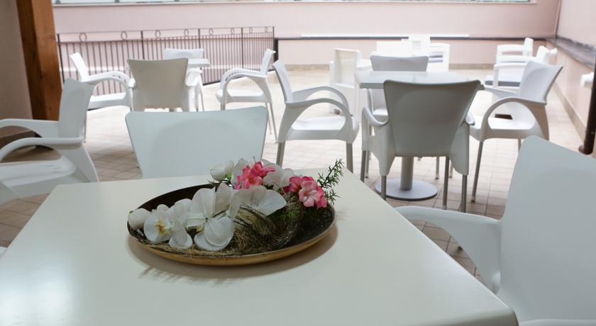 B&B Ciclopi Aci Castello Ngoại thất bức ảnh